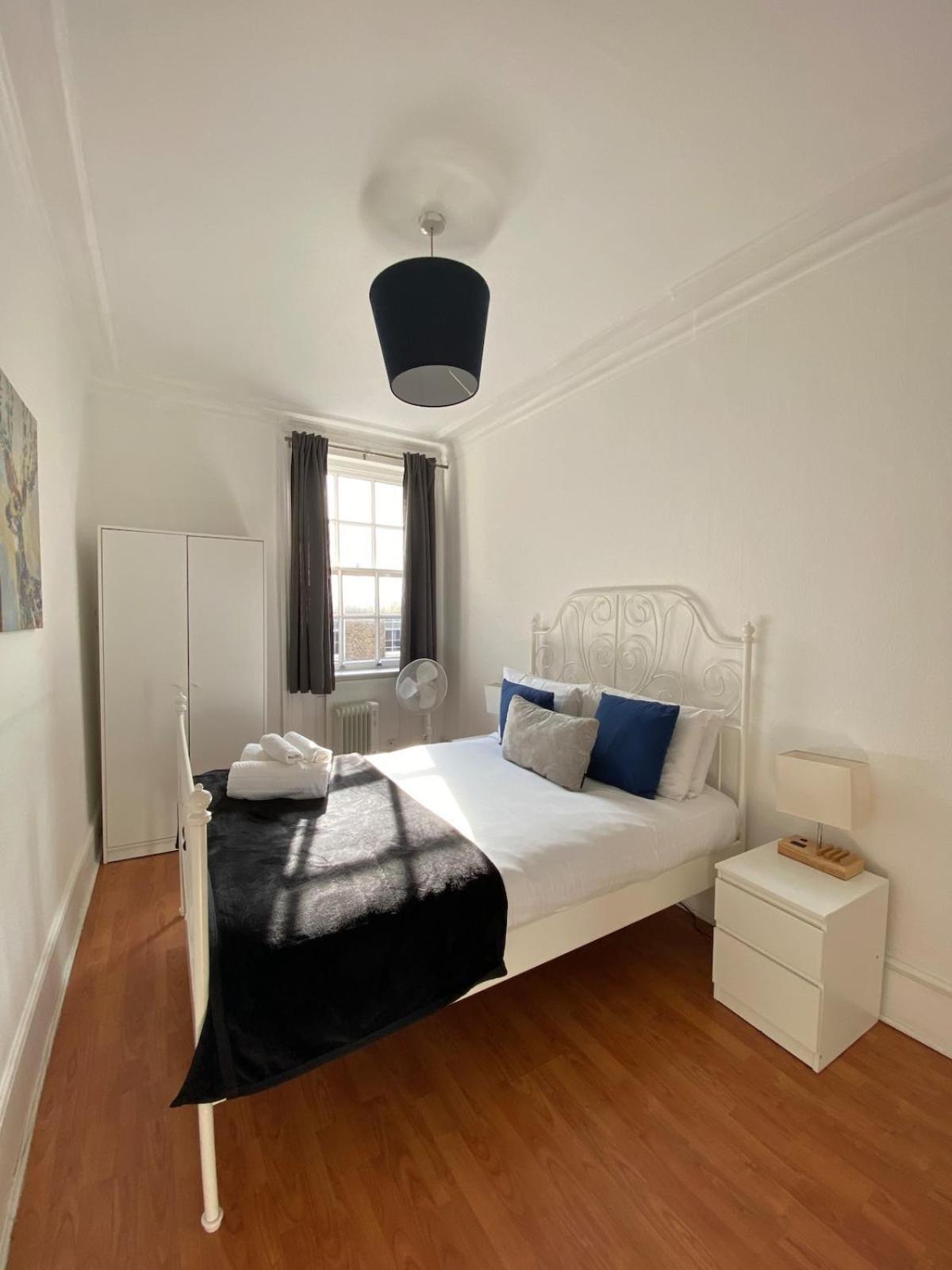 Lovely 2 Bed Flat In Soho! Londýn Exteriér fotografie